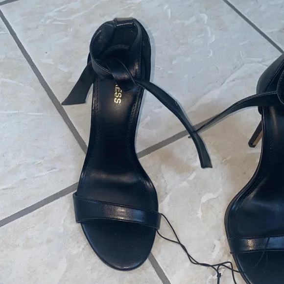 NWT! EXPRESS Ankle Tie Heeled Sandals - Picture 3 of 11